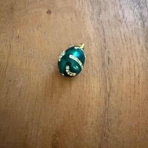 VTG FABERGE INSPIRED EGG BLUE GREEN ENAMEL RHINESTONES CHARM PENDANT